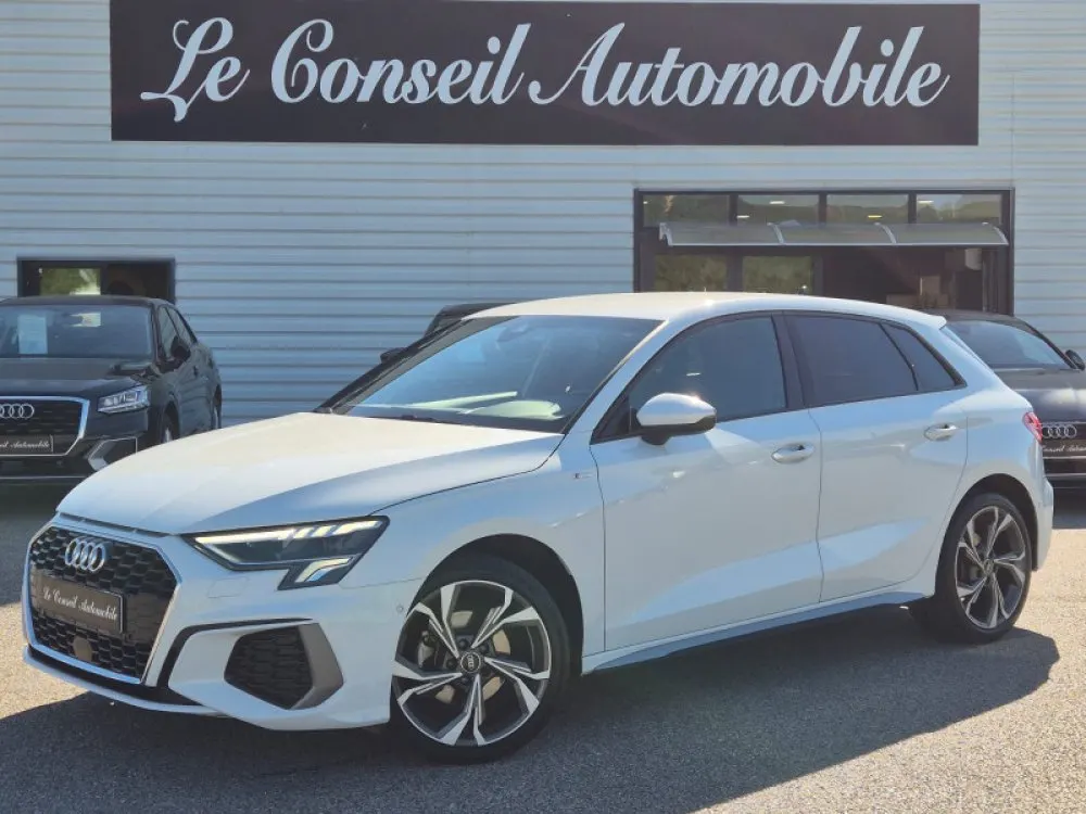 Audi A3 Sportback 35 TFSI 150CH Hybride S Line S Tronic 7, photo 1 sur 15